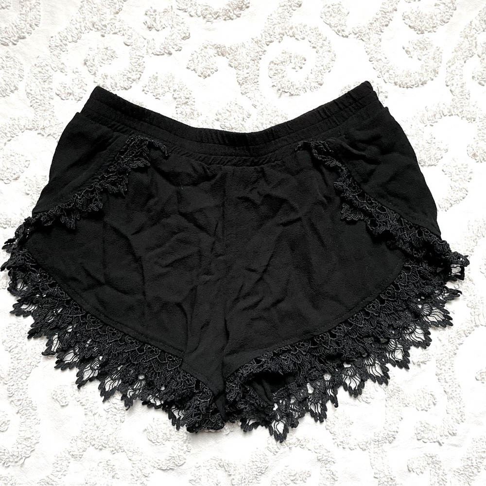 Black Scallop Lace Shorts Lucy Love medium